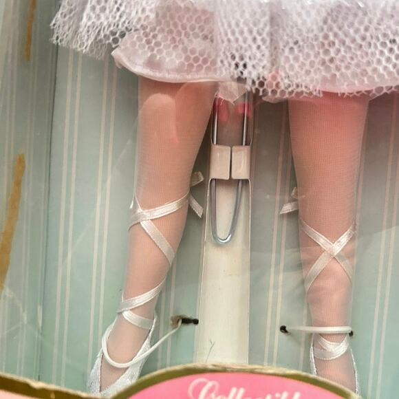 Ballerina Ballet Porcelain Doll 18” Kingstate N.Y. Doll Crafters New/Box - Picture 4 of 8